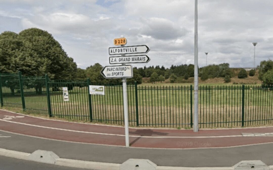 94 CITOYENS – Un adolescent blessé par balle au parc des sports de Créteil